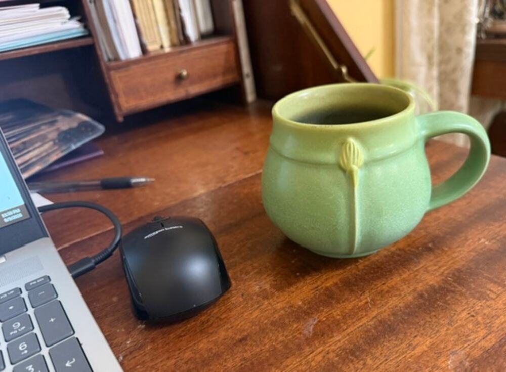 Ephraim Pottery Elemental Mug Green Stoneware Leaf Design